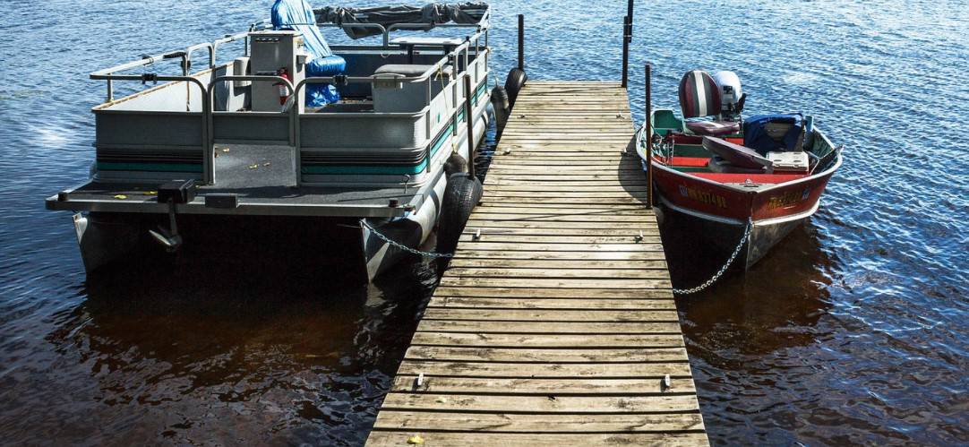 Can You Build Your Own Pontoon Boat? – Travel Experta