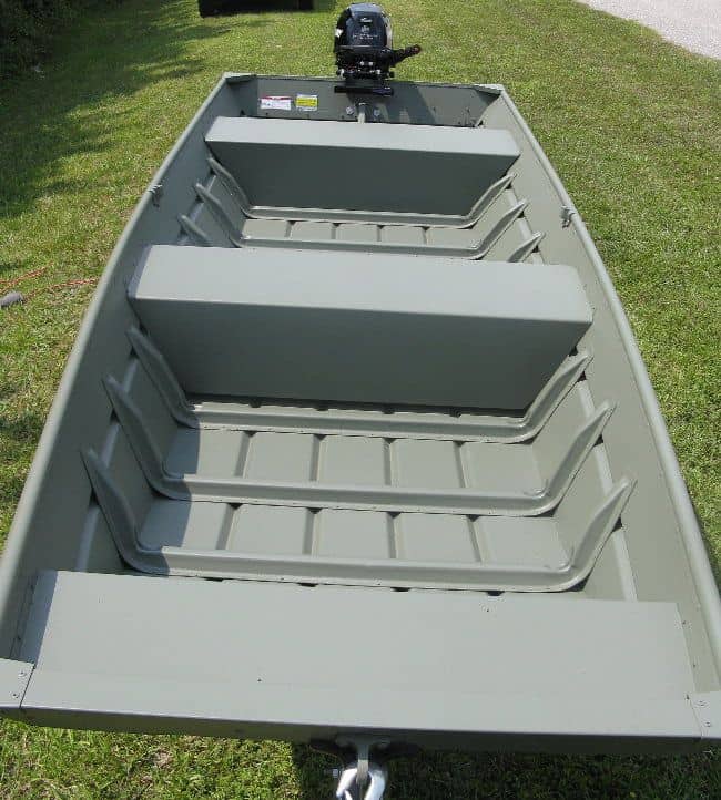 How to Paint an Aluminum Jon Boat - Bottompaintstore.com