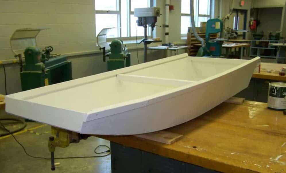 One Sheet Jon Boat: 20 Steps (with Pictures) – Instructables