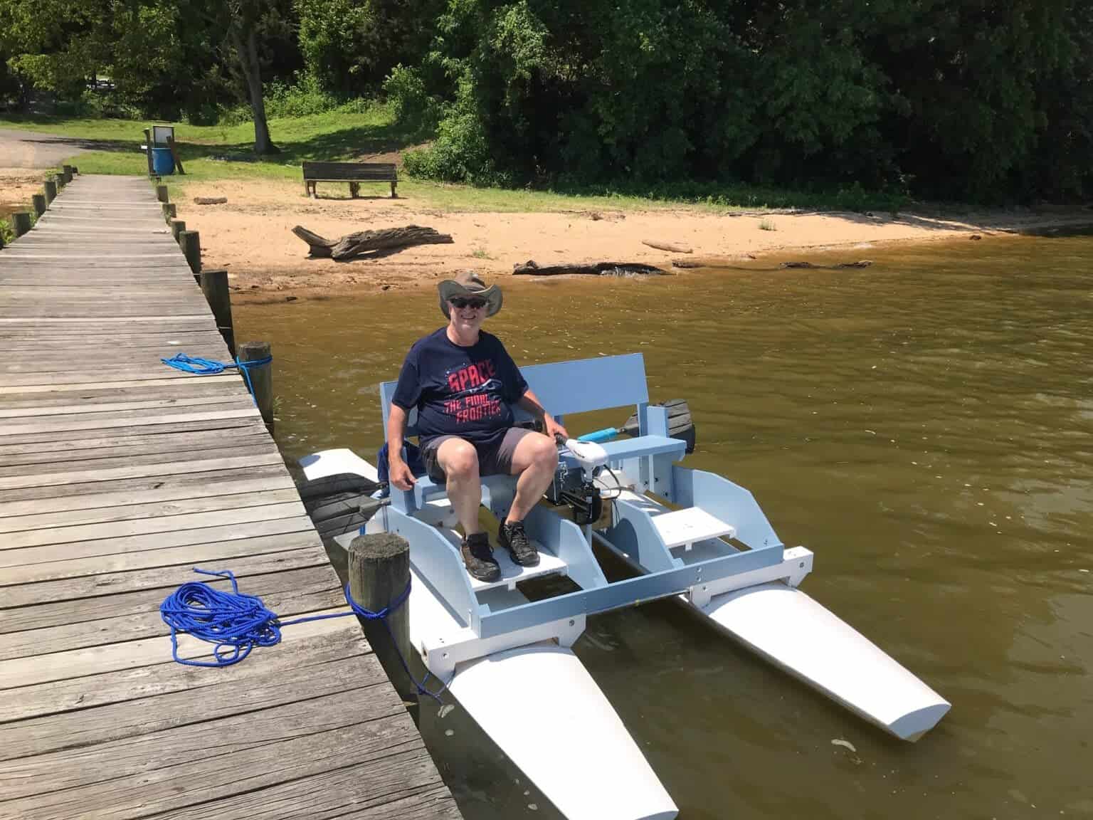 This DIYer Found a Boat He Liked in the PopSci Archives. Then he built it.