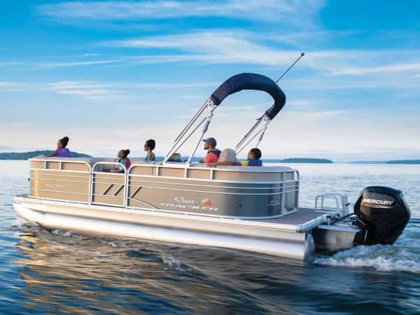 SunTracker Party Barge 20 DLX