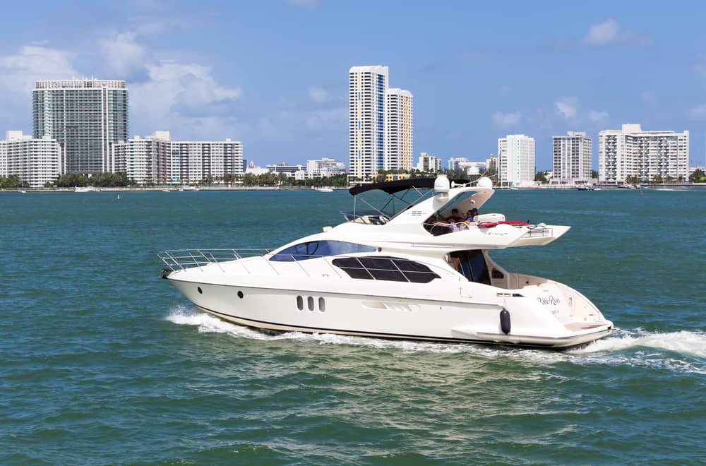 Whats-The-Hype-About-Hybrid-Bay-Boats