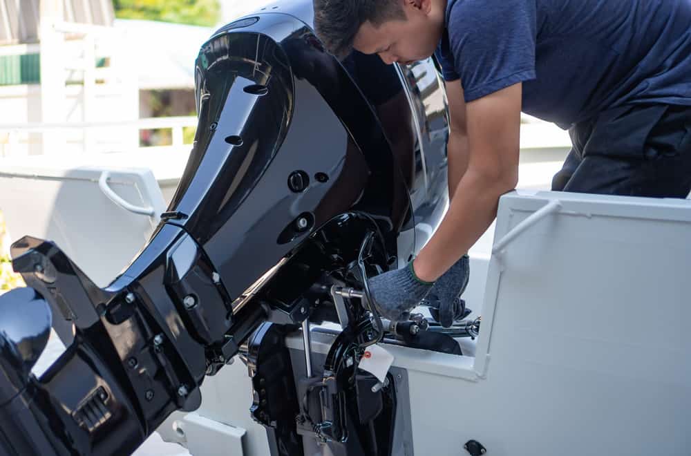 Engine maintenance and bottom condition