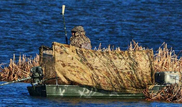 How to Build a Duck Blind for a Boat