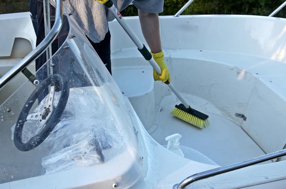 Cleaning and polishing