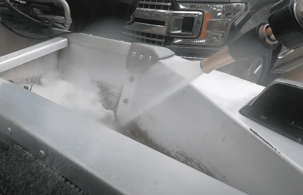 Removing-pitting-from-your-aluminum-boat