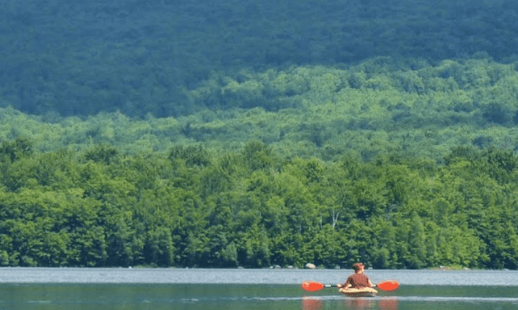 Reservoir Dawgs Kayak Rentals, Chittenden, Vermont