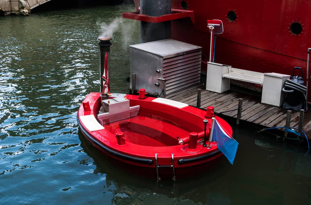What is a Hot Tub Boat Tour